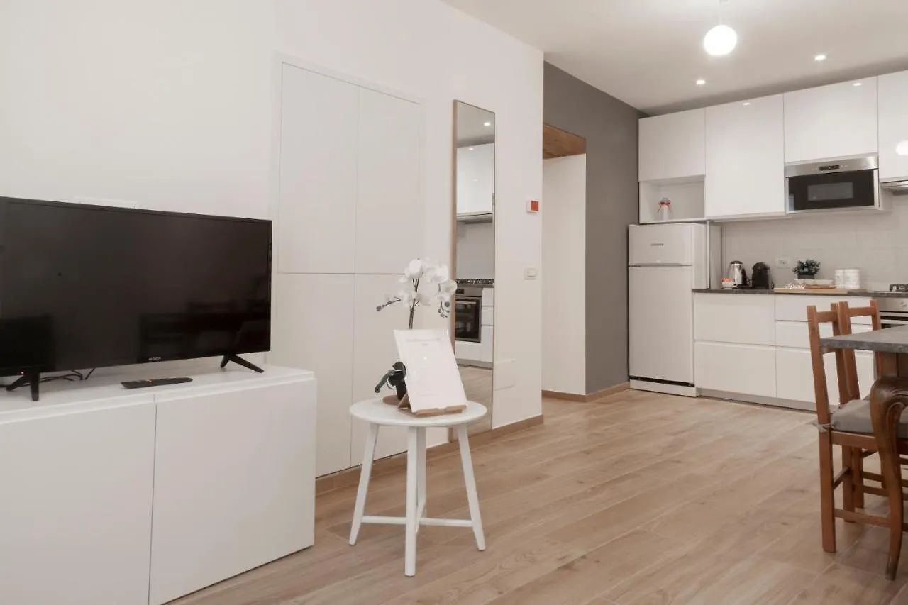 Brilla Marvelous Apartment In The Center Bergamo