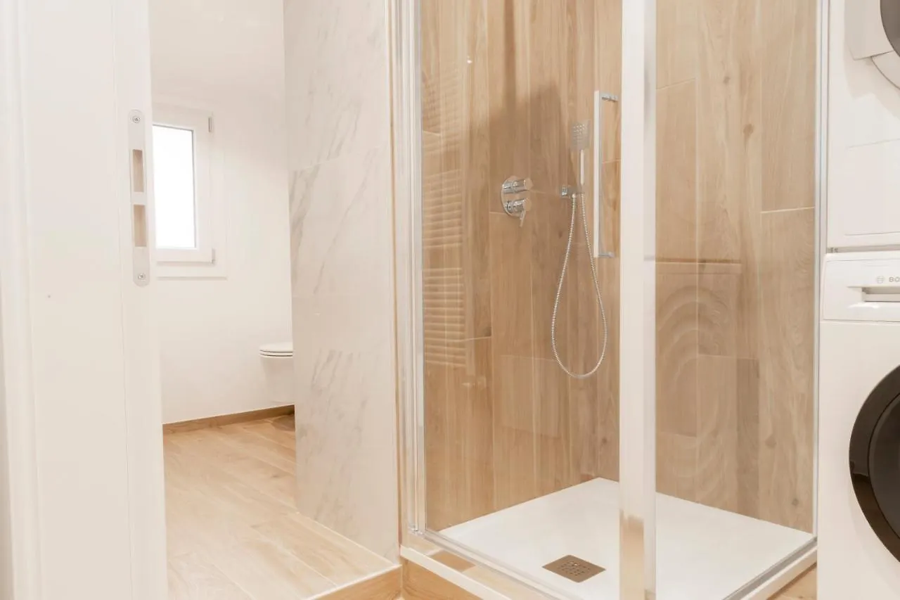 Brilla Marvelous Apartment In The Center Bergamo Italia